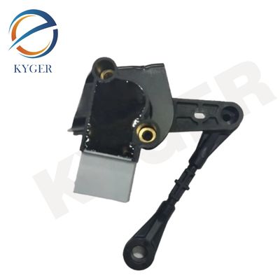 LR024220 تجميع جهاز استشعار كهربائي أوتو 6 دبوس خلفي مستوى ارتفاع يميني جهاز استشعار موقف للسيارات لـ Land Rover Range Rover Evoque