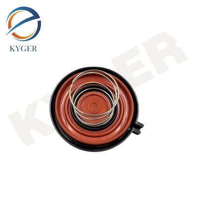 KYGER عالية الجودة غطاء صمام نظام محرك السيارات صمام العادم LR174890 مناسب لـ Land Rover Discovery Sport J9C37903
